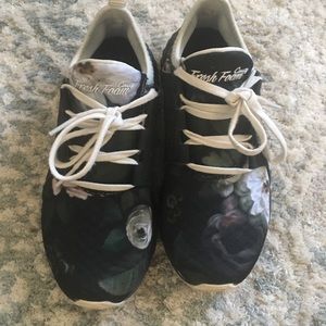 Fresh foam New Balance street sneakers